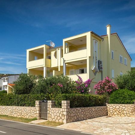 Apartmani Vrtlici Zdenka Stara Novalja Exteriér fotografie