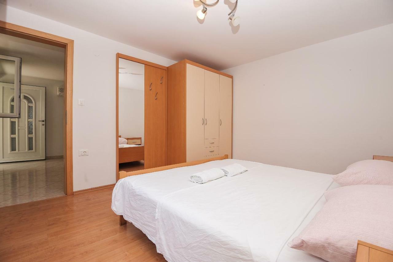 Apartmani Vrtlici Zdenka Stara Novalja Exteriér fotografie